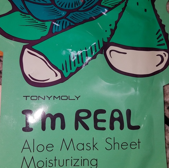 Mask and Skin Care 11 piece bundle - Picture 6 of 8